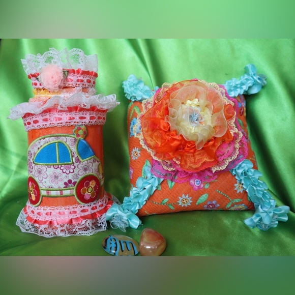 Hand Crafted VW Bug Gypsy Jar&Flower Power Pillow Set 60s Beachy Floral Aroma - Picture 3 of 13